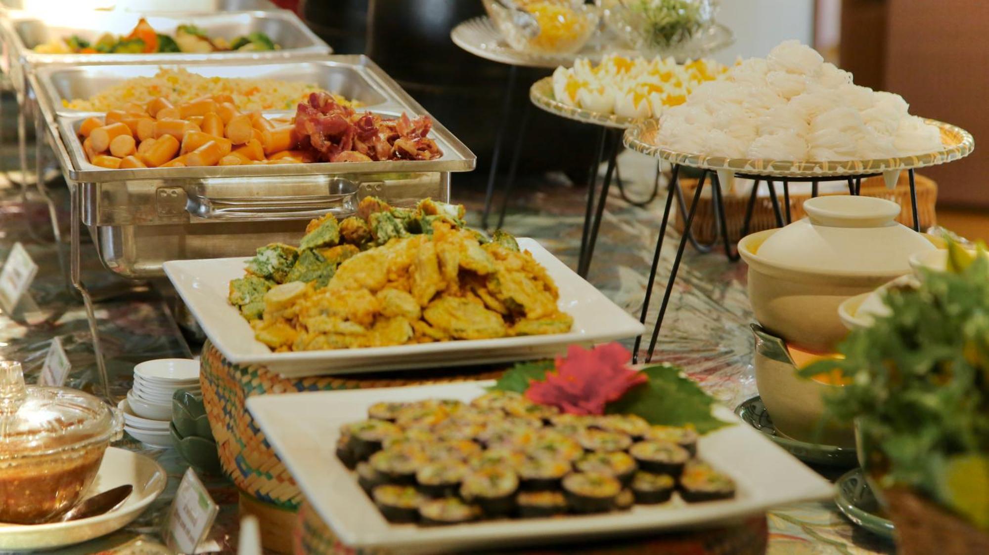 A-Te Chumphon Hotel - Sha Plus Luaran gambar